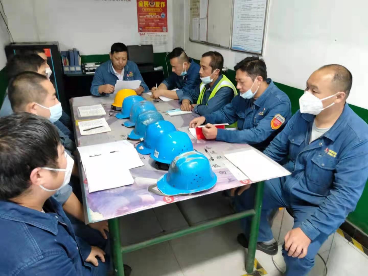 ������M���������ơ���ȫ���a�f���С�