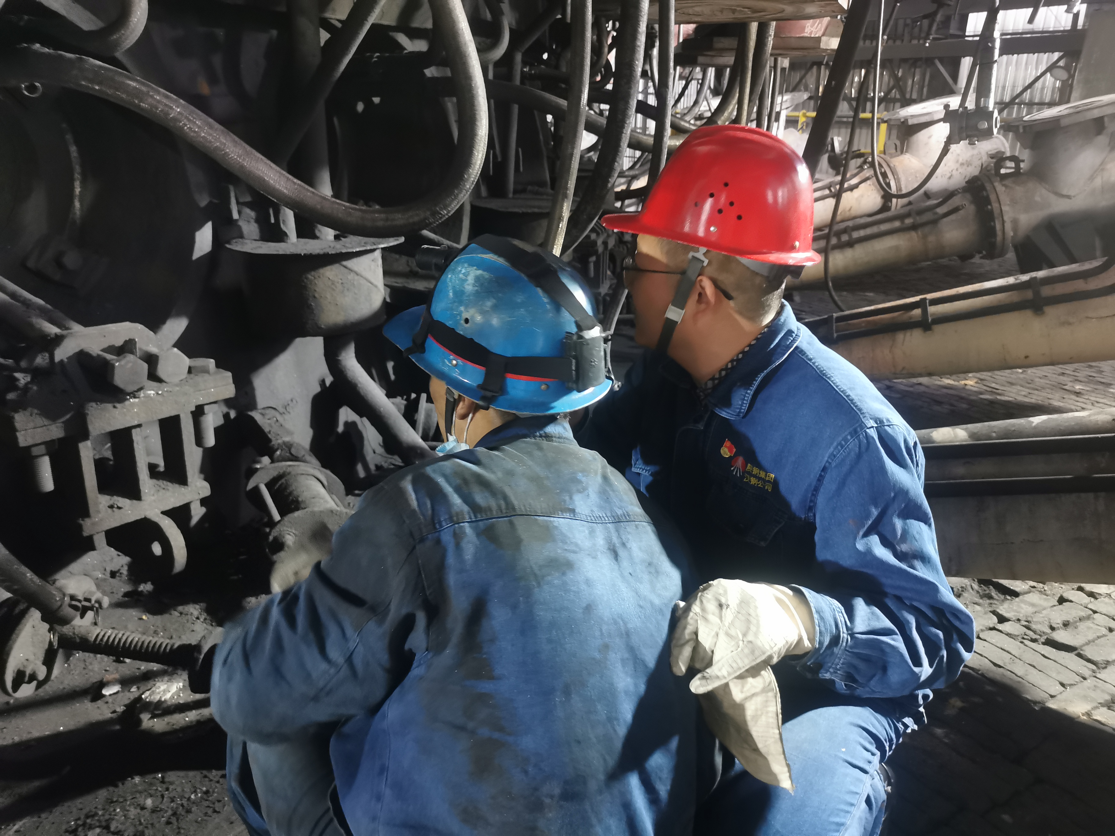 奮戰(zhàn)“收官季” 安全“緊相隨” 奮戰(zhàn)“收官季” 安全“緊相隨”