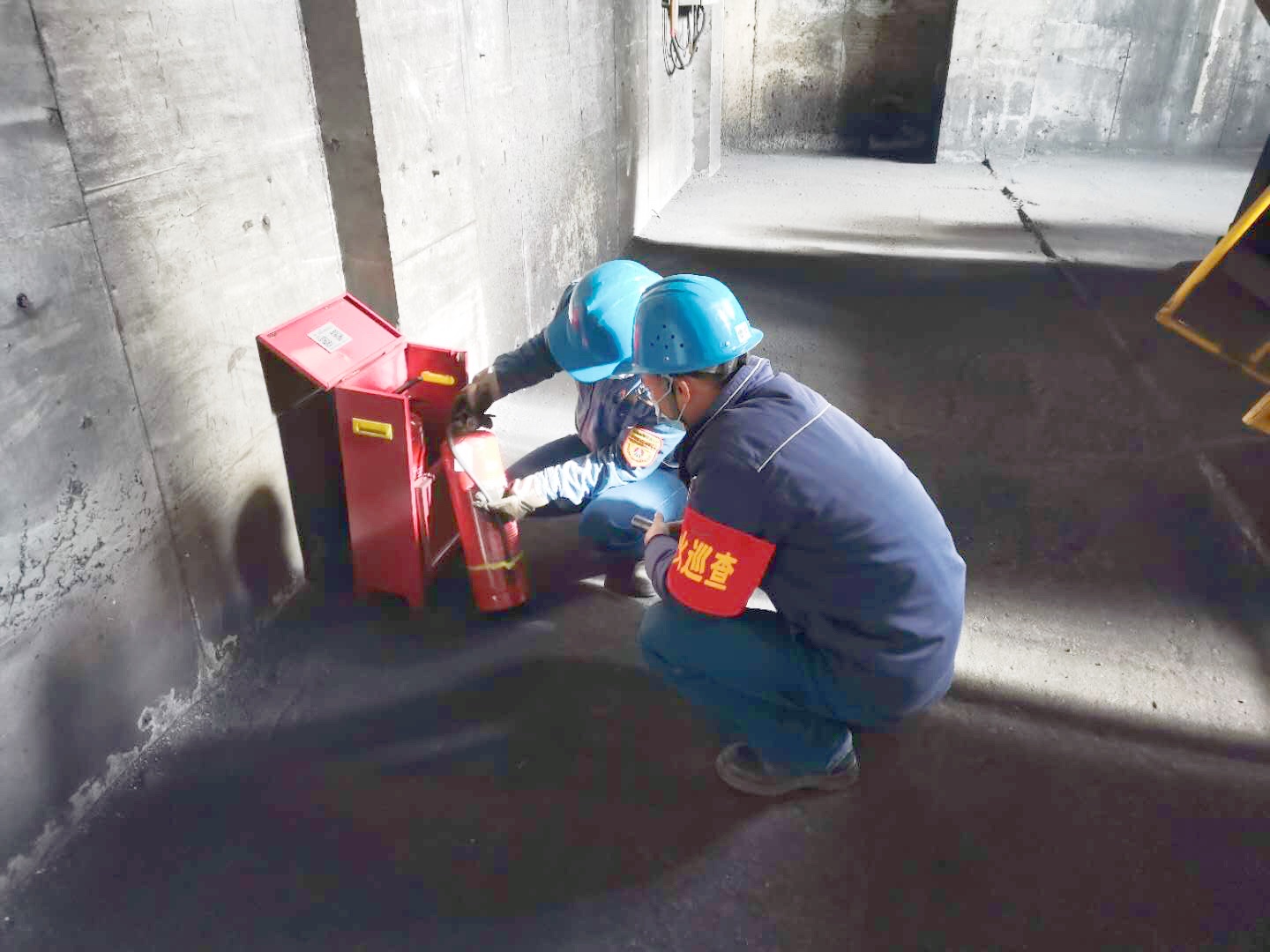 �����벢�e������������ȫ���A����