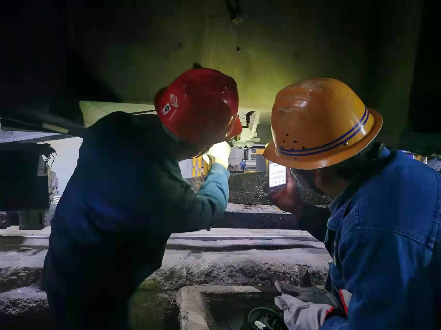 �����[�����Ų��������������Є���