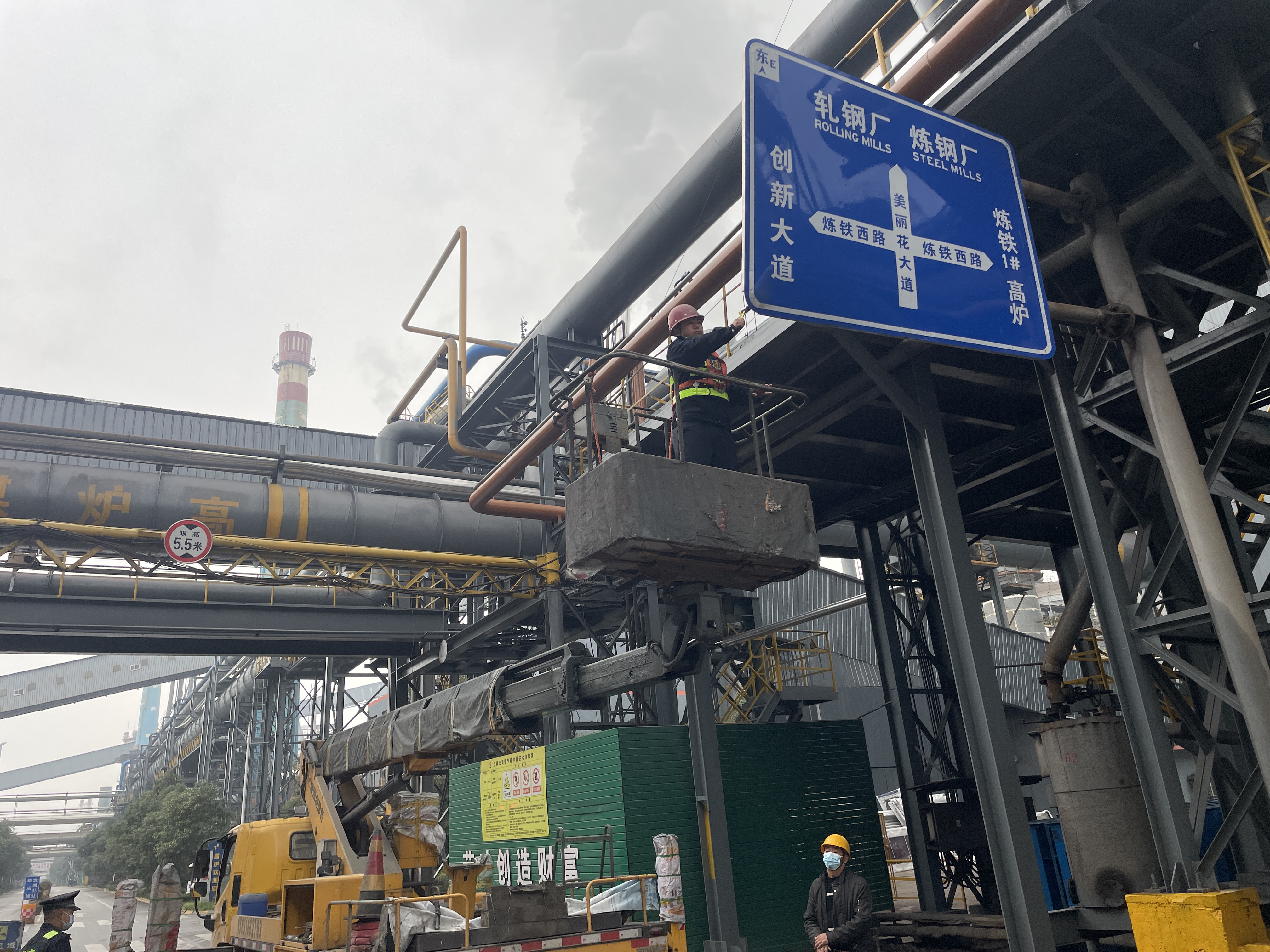 ��(y��n)�ܼ�(x��)�� �Ԍ�(sh��)�H�Єӿ��ε�·��ȫ����