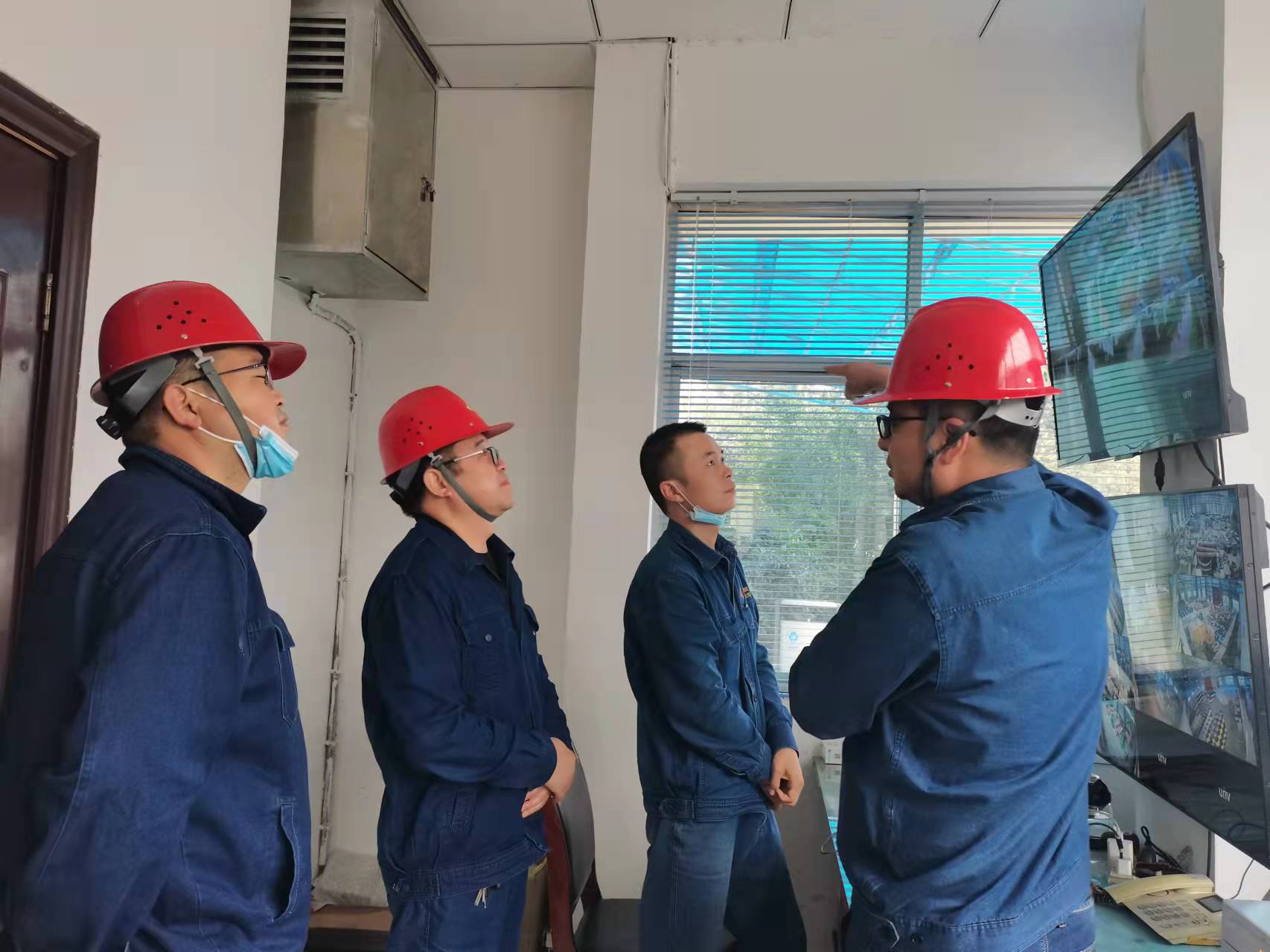 �����{�R܇�������ӹ��������{�o����