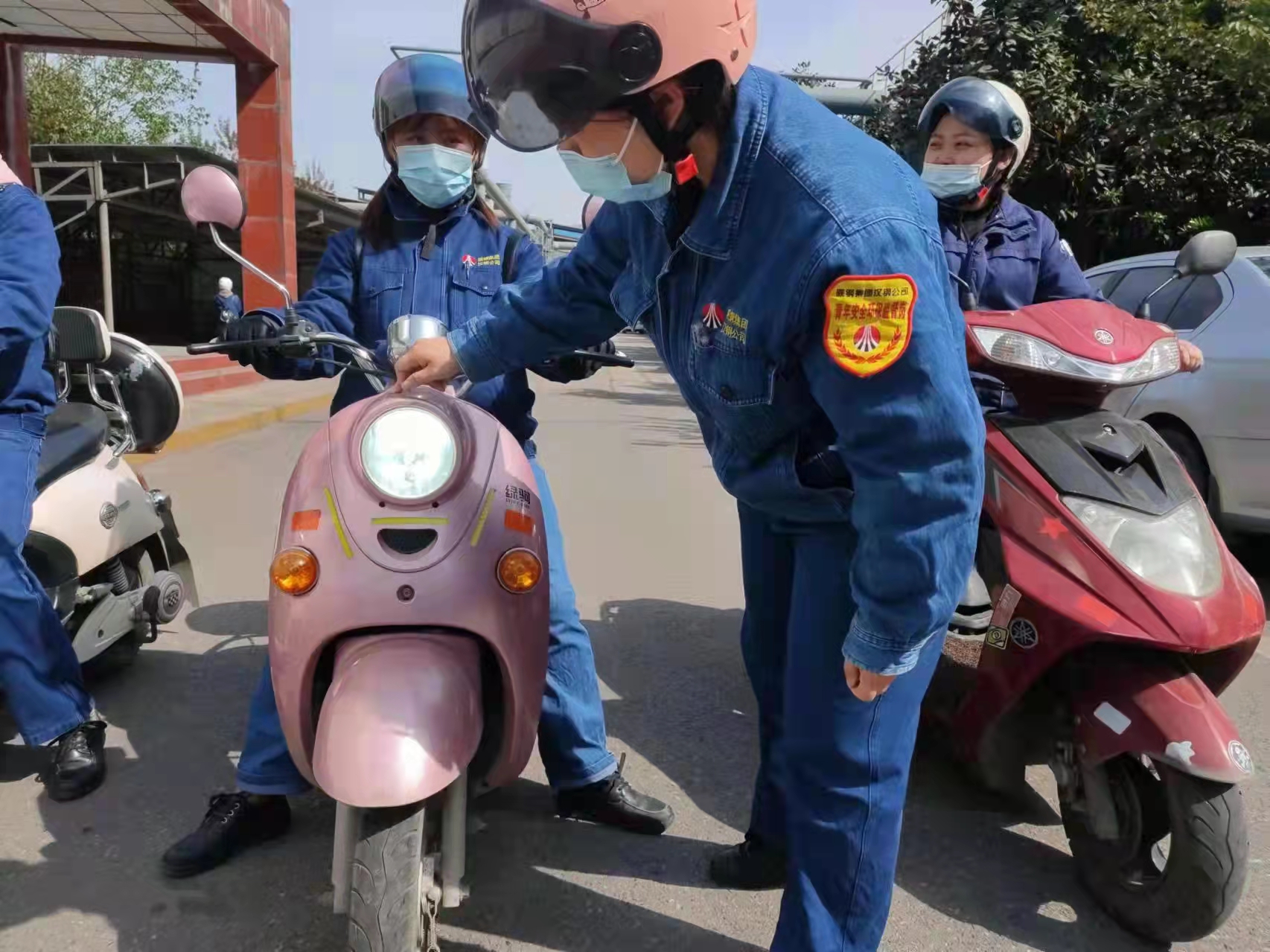 ؟���ģ���������������ȫ���a��ͬ�ĈA��