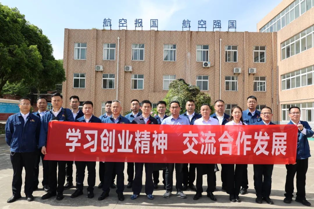 �W�����I���� ���������lչ����˾���v����I�_չ���}�h���ߌ��˻��