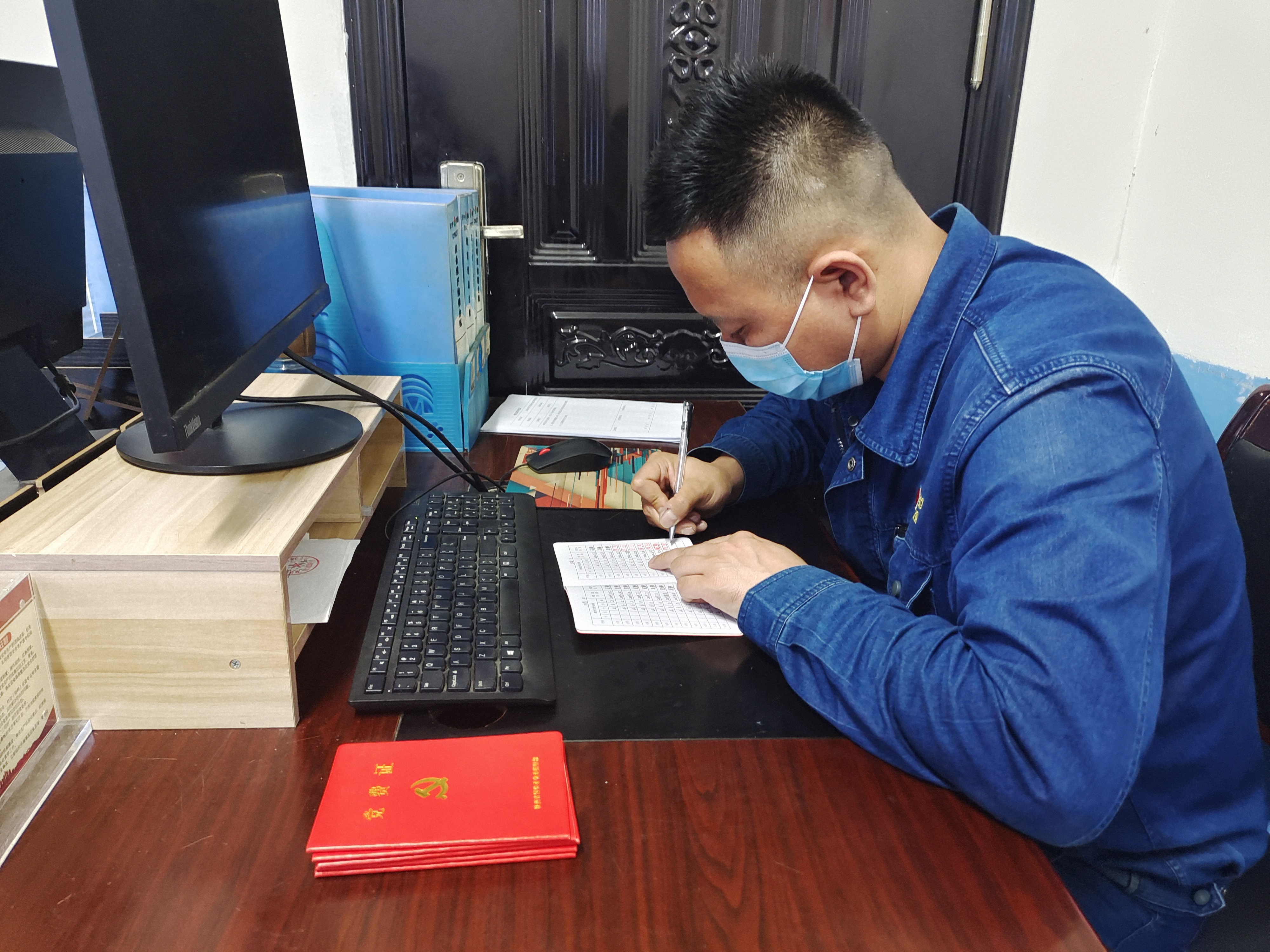 ץ��ץ��С������ֲ�������Ļ�