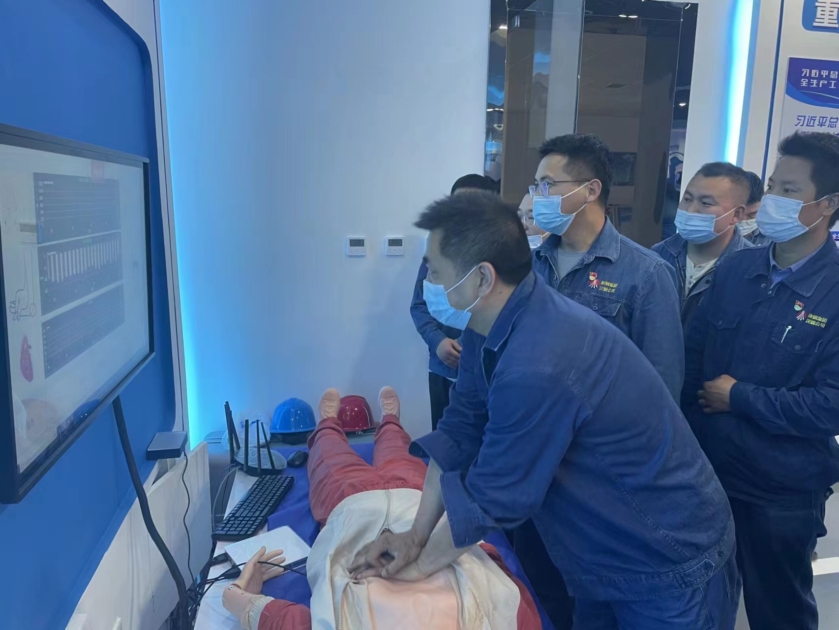 ���R�侳ȥ���`�����õ�һ؟����