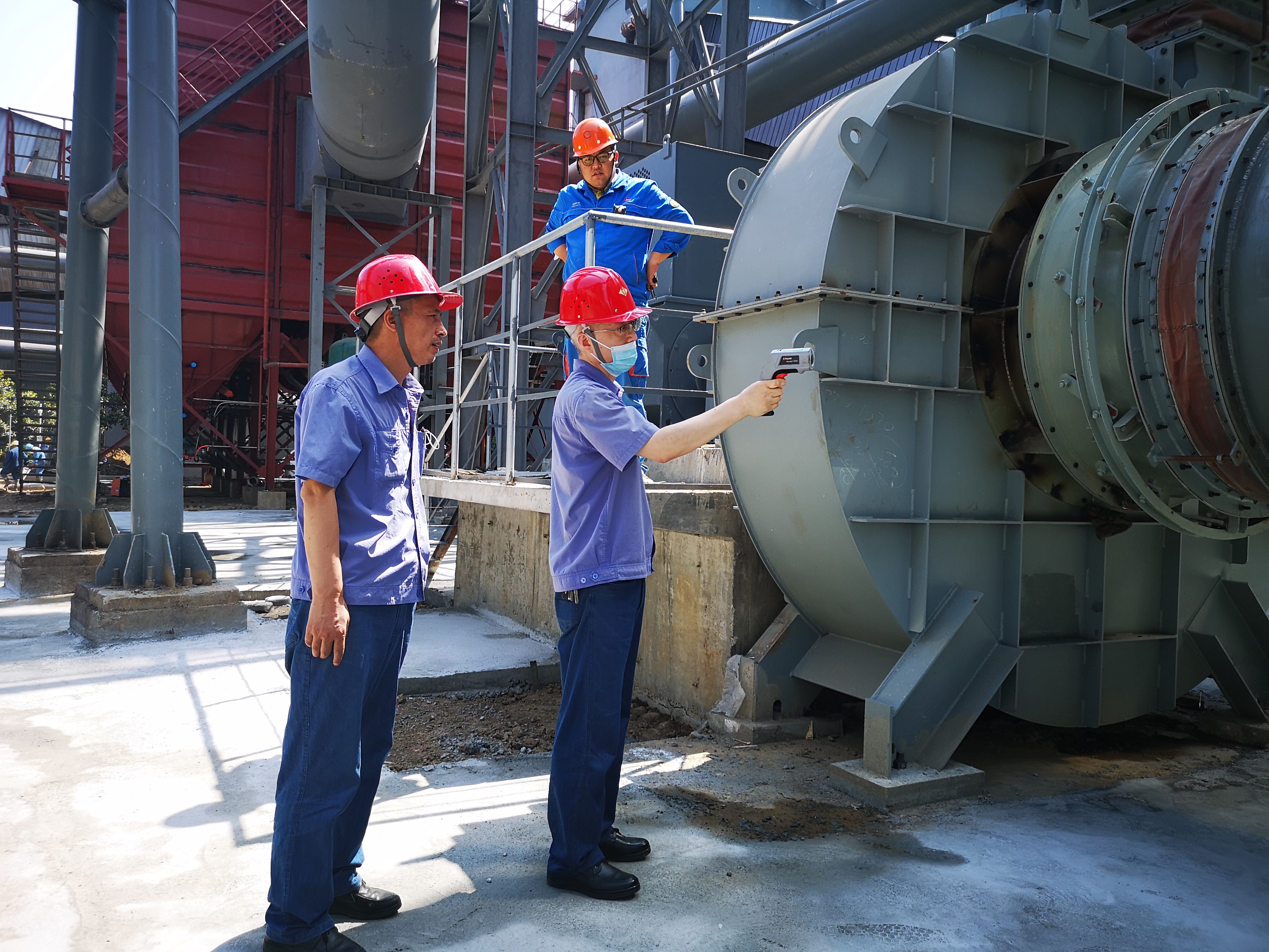 �ԡ��ġ����  �����԰��ٸ�