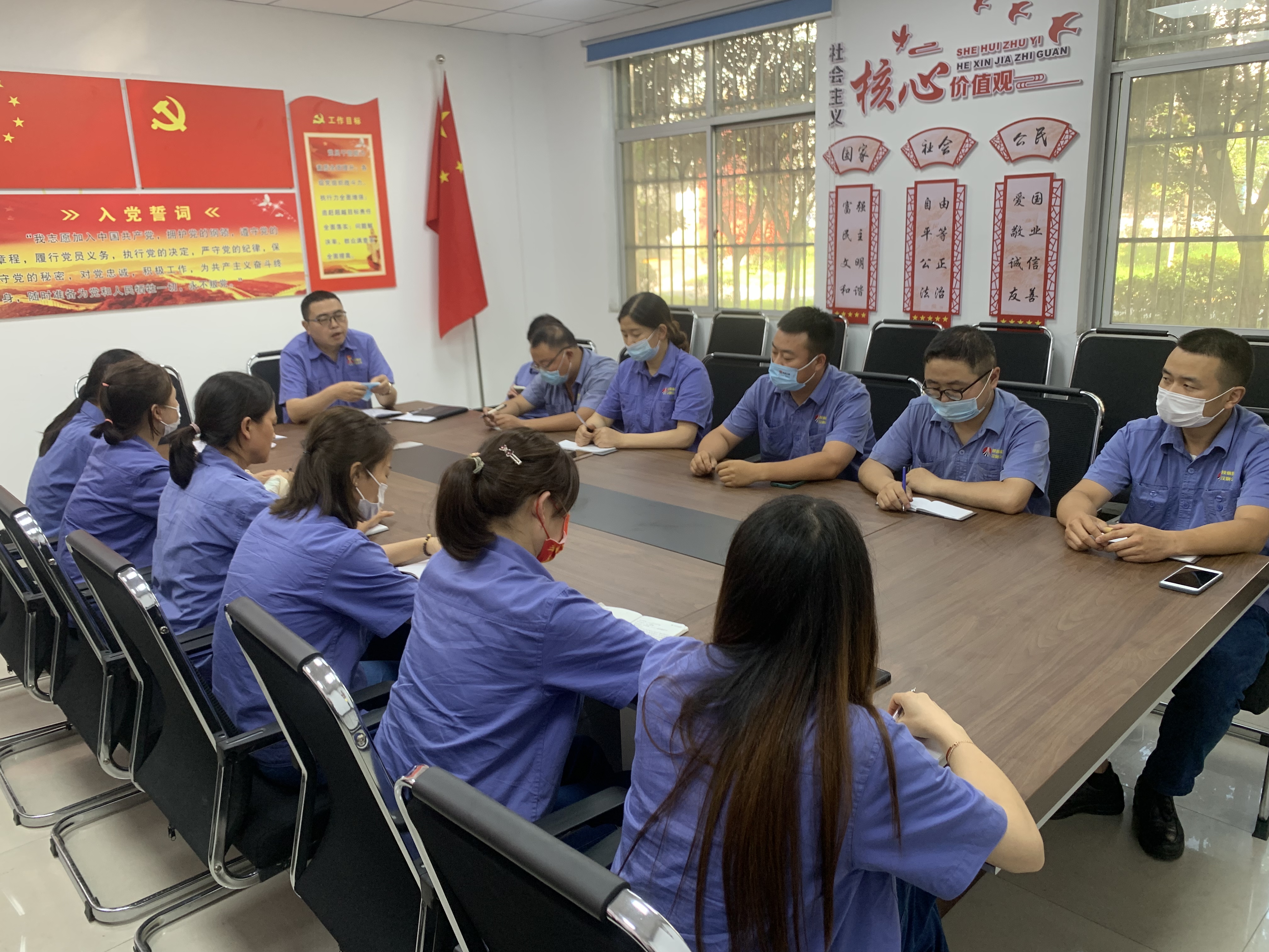 �ԡ������h(hu��n)�У�׌��С���족�o̎����