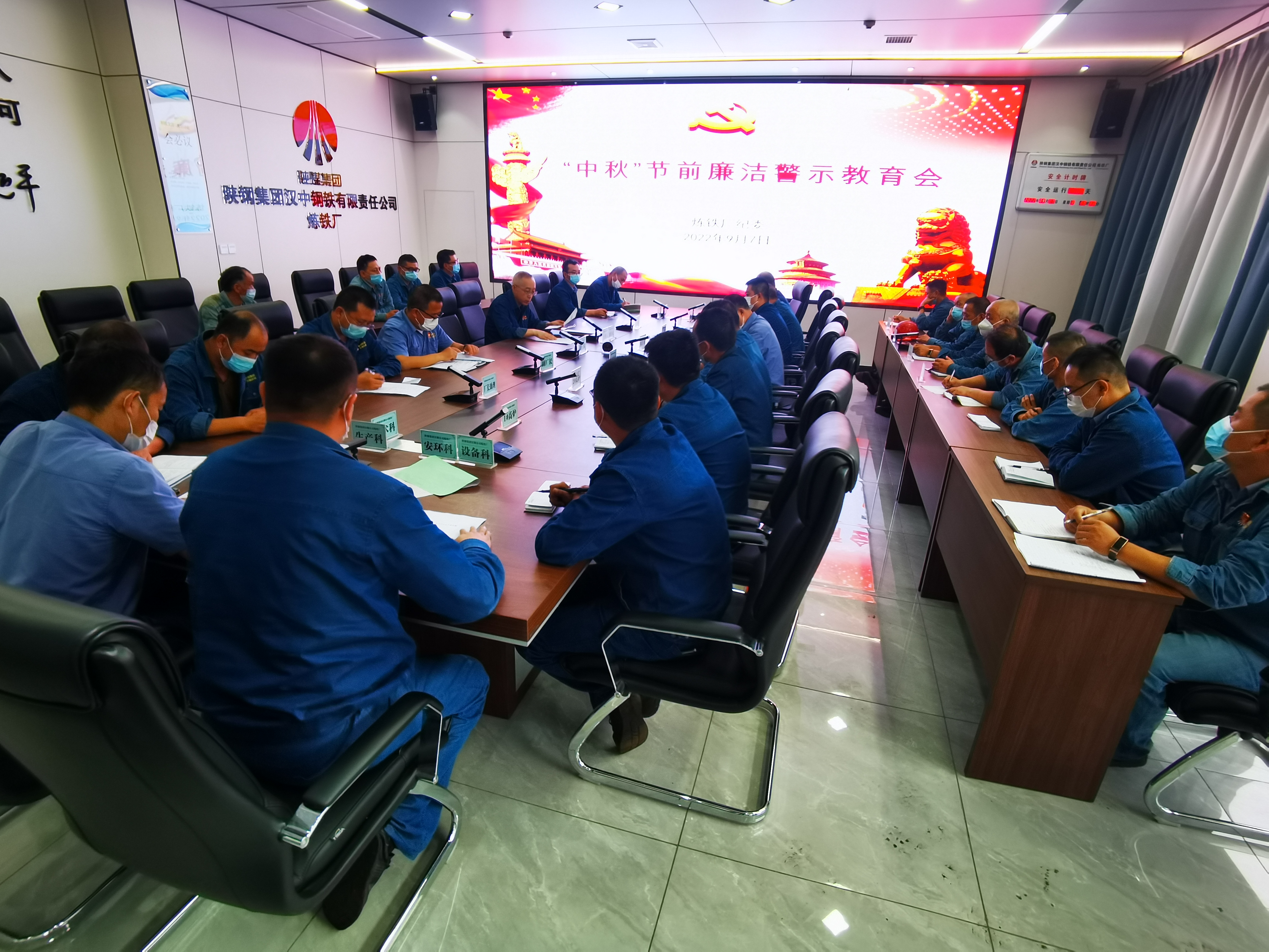 ���� �������P�� �����������_��