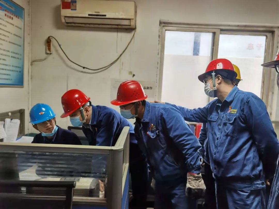 �D(zhu��n)���L(f��ng)��ô����һ�𿴿������ġ�һ��犹���Ȧ��