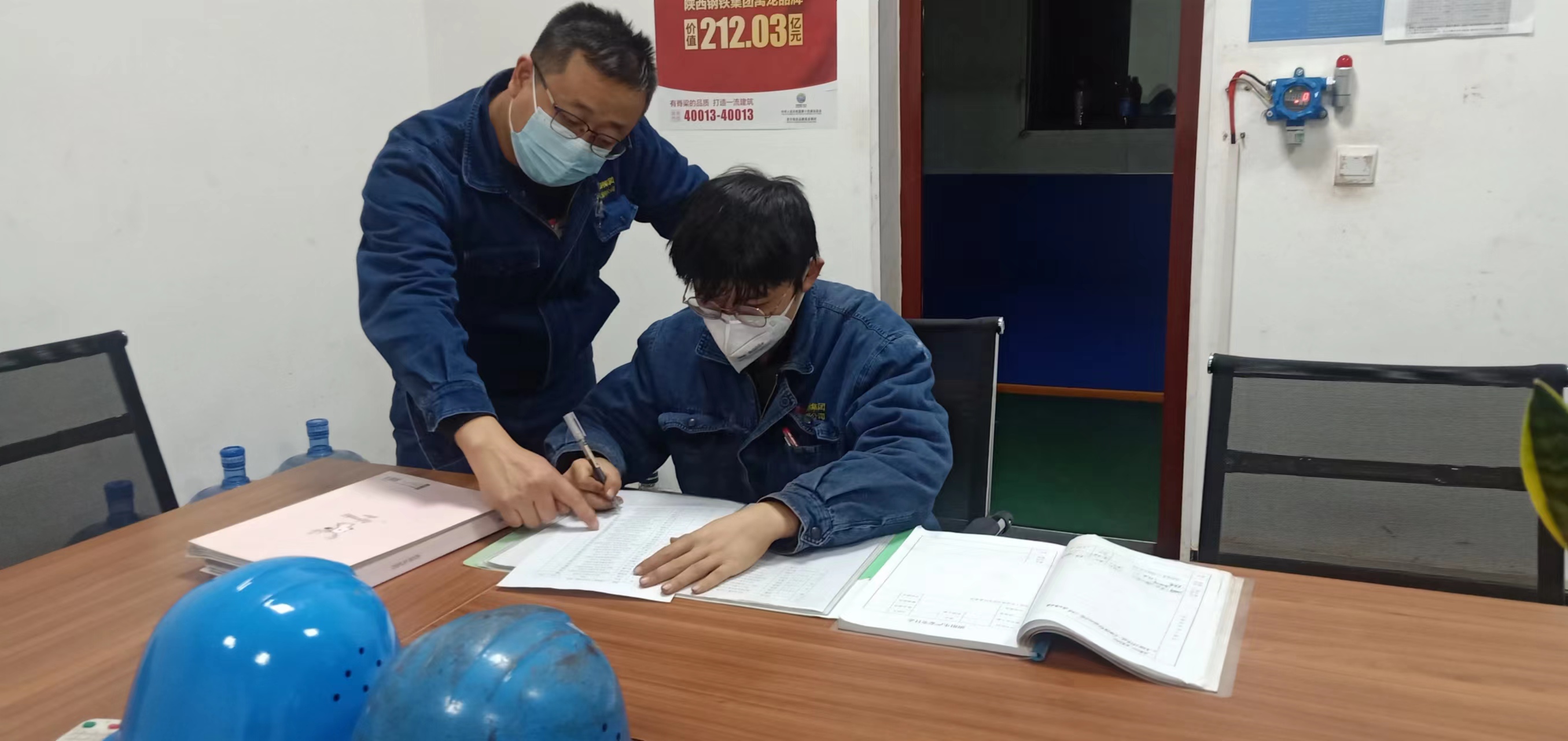 ��á��M��ȭ������������ȫ�W��