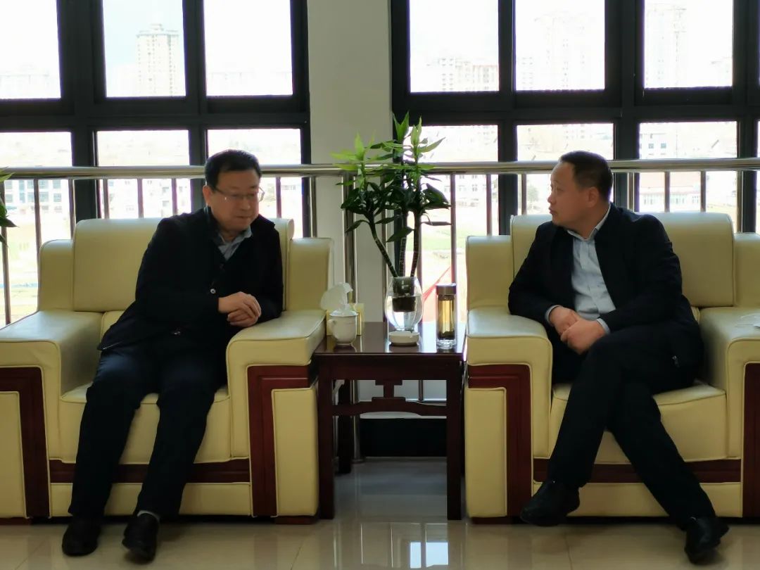 �h�Нh����ͽ������޹�˾�hί��ӛ�������L��ҫ��һ�е���˾������Մ