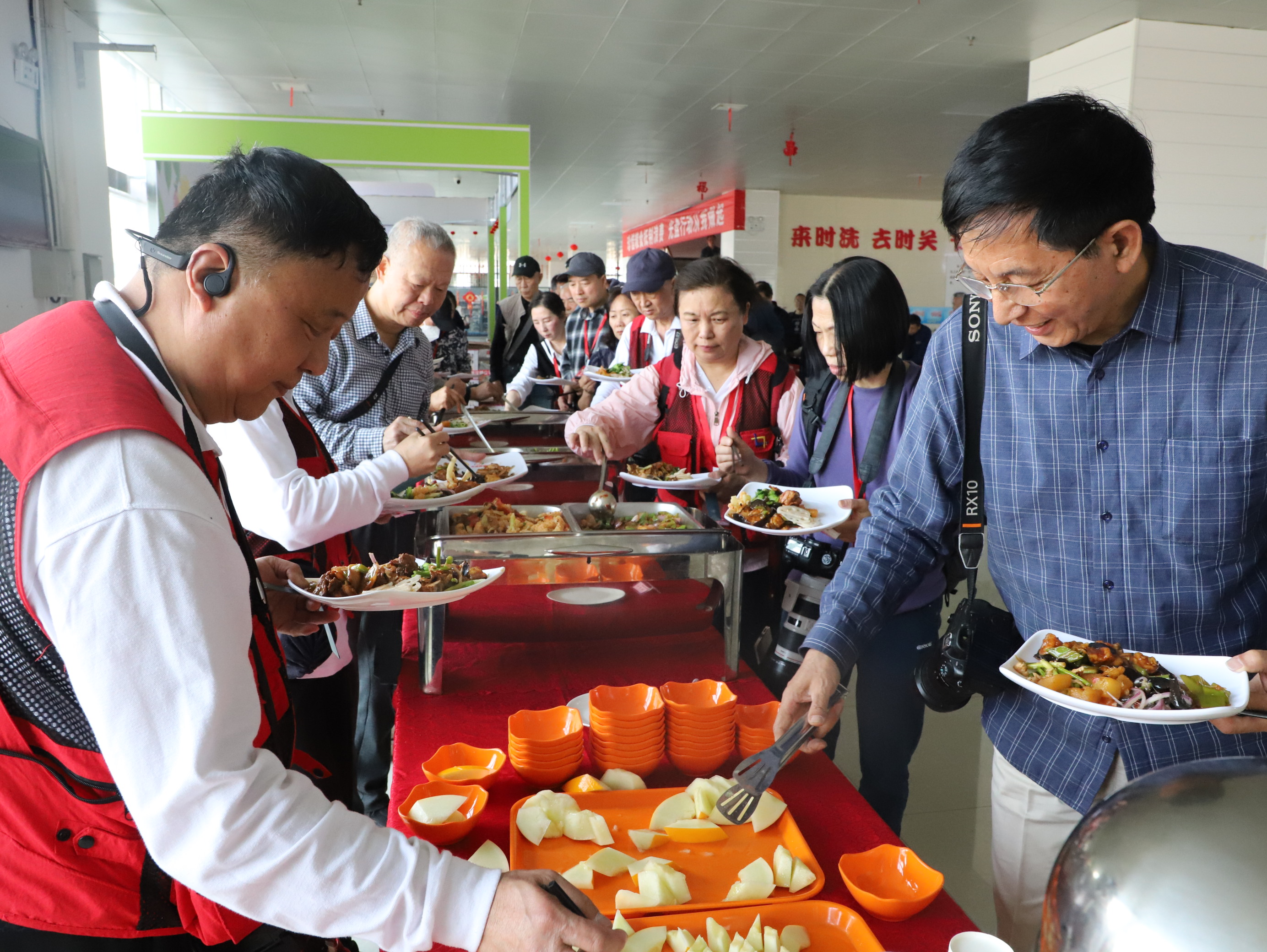 �ھŌ�ȫ�����zӰչ�h�в��L�F����˾�_չ��I���L���