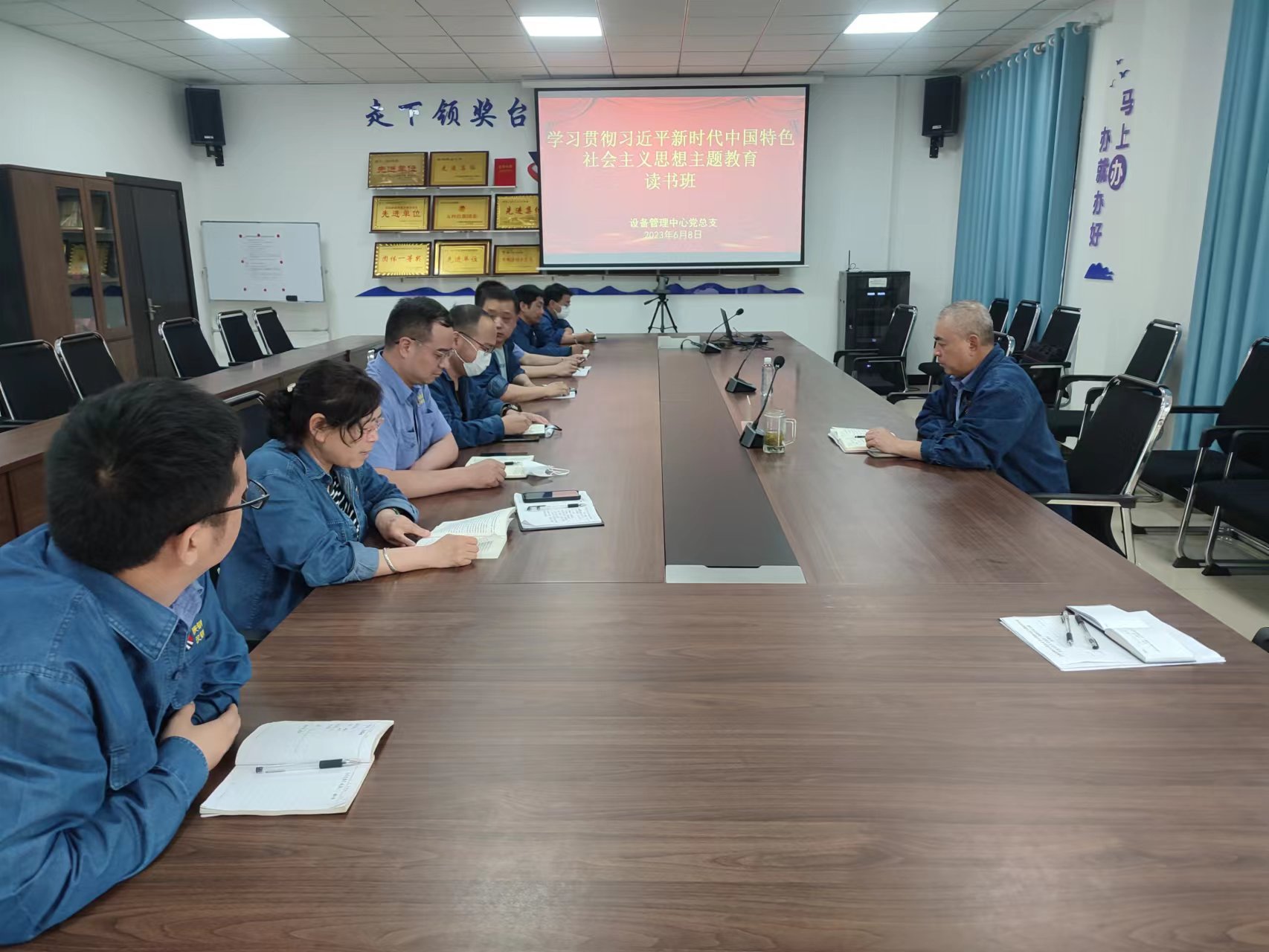 ������� �Ƅ����}���������ߌ�