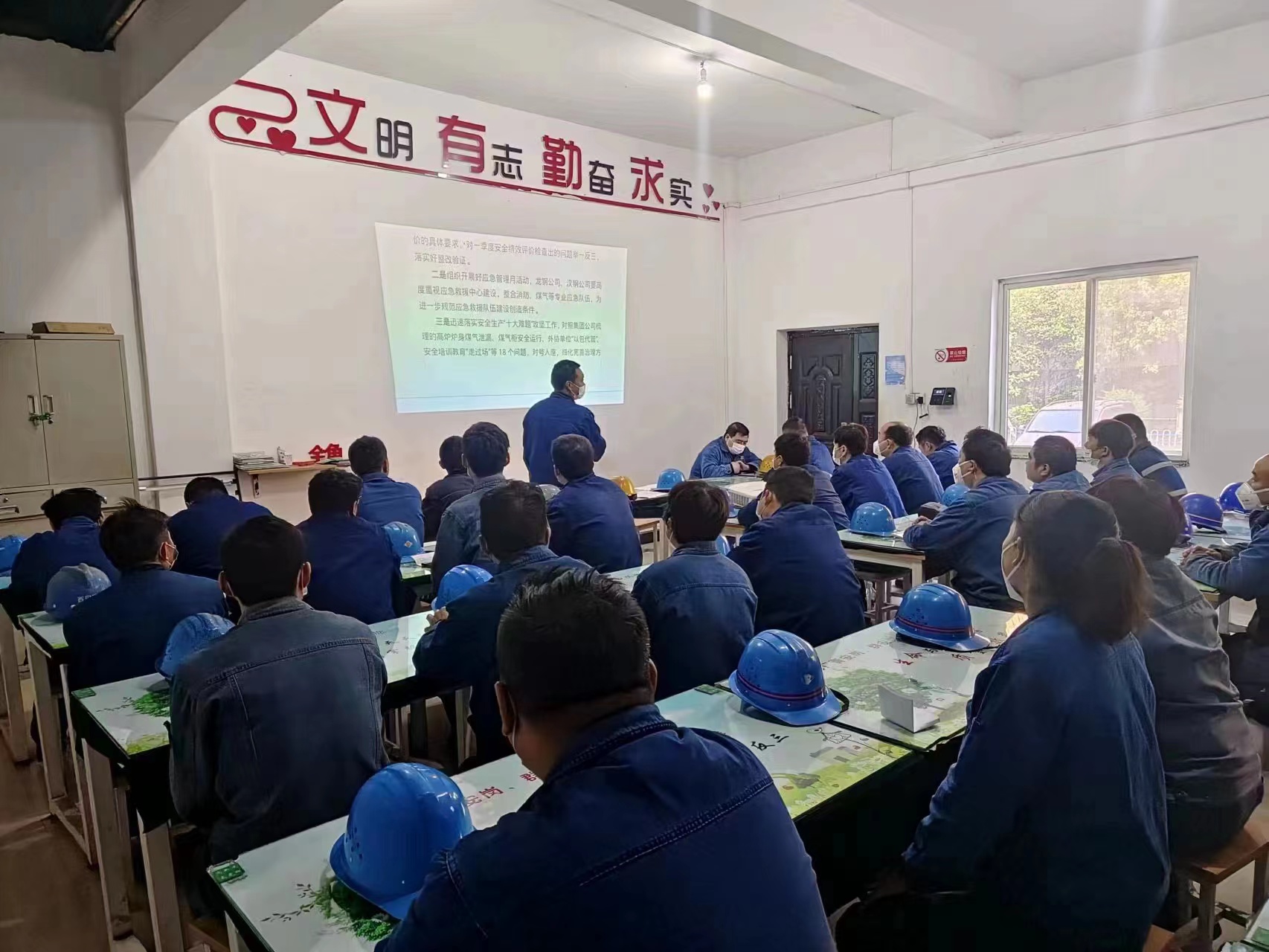 �����{���^�������˲Űlչ����