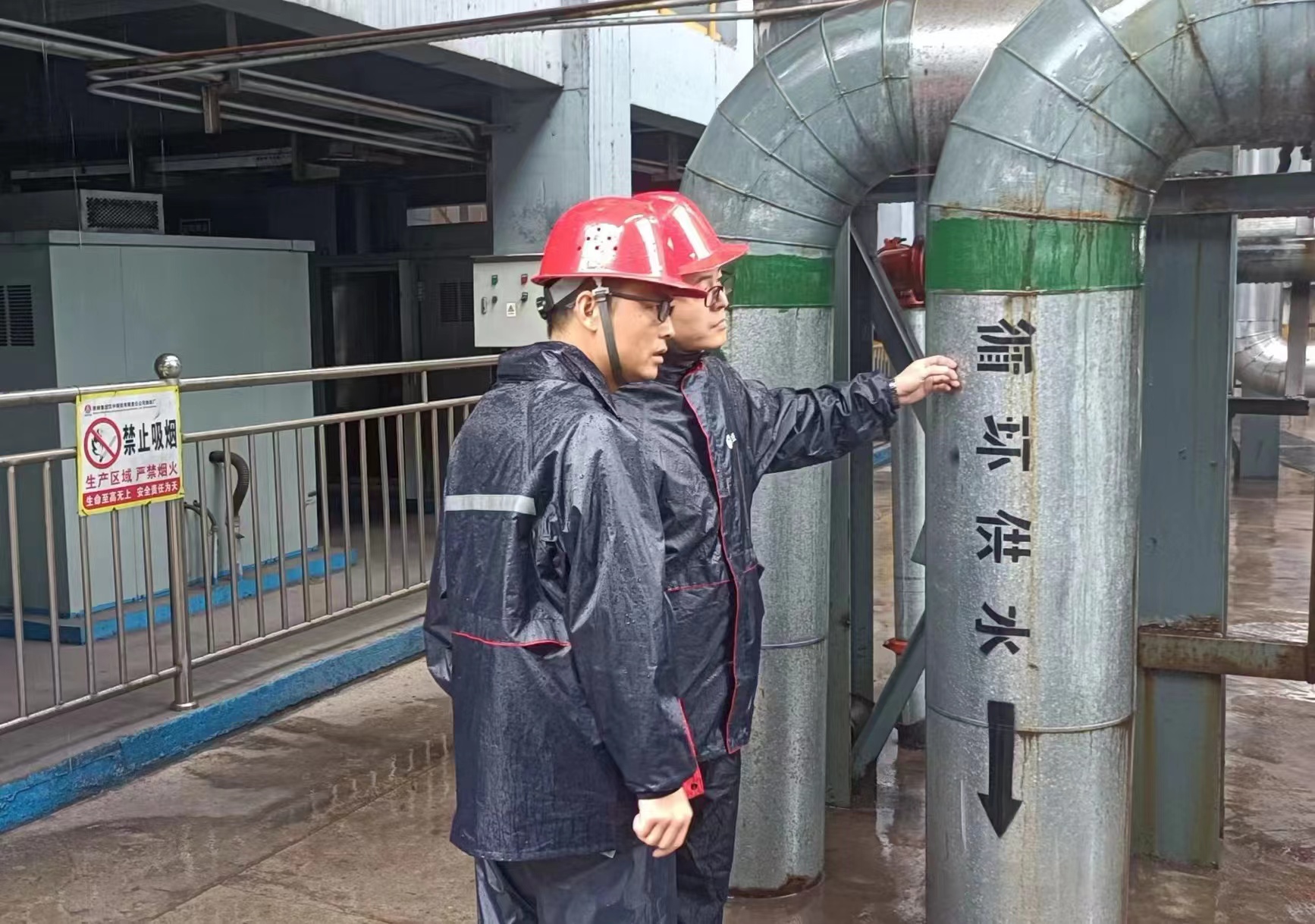 “步步設(shè)防”,筑牢雨季安全“堤壩” “步步設(shè)防”,筑牢雨季安全“堤壩”