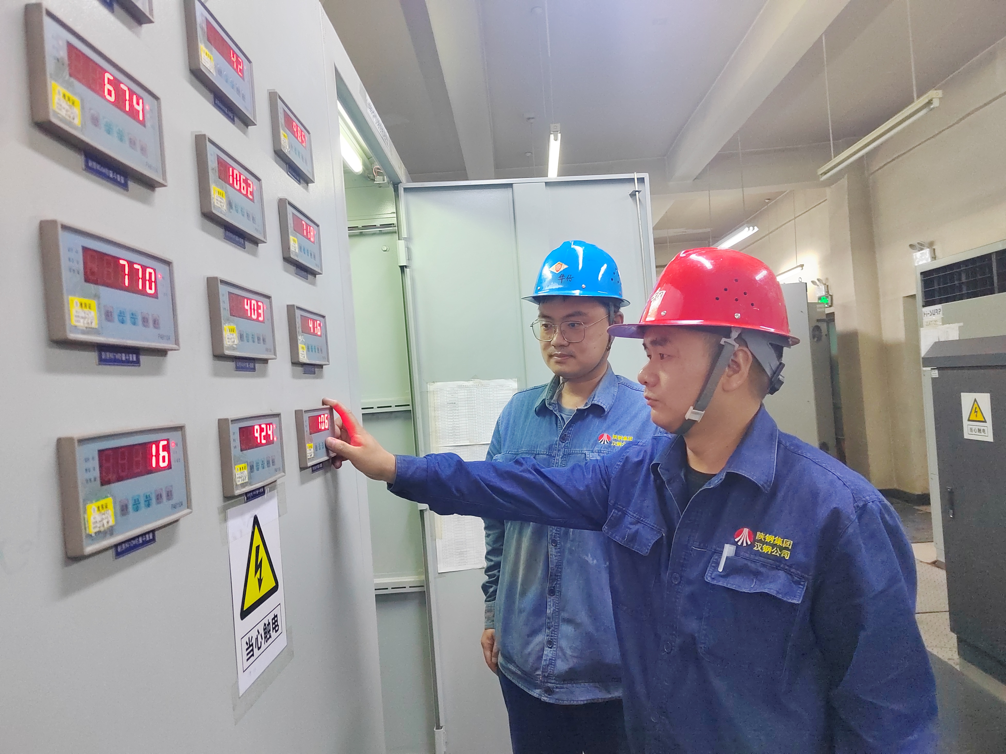 �Q�o˼�롰��ȫ�y�� ���ع�ǰ����ȫ�P��