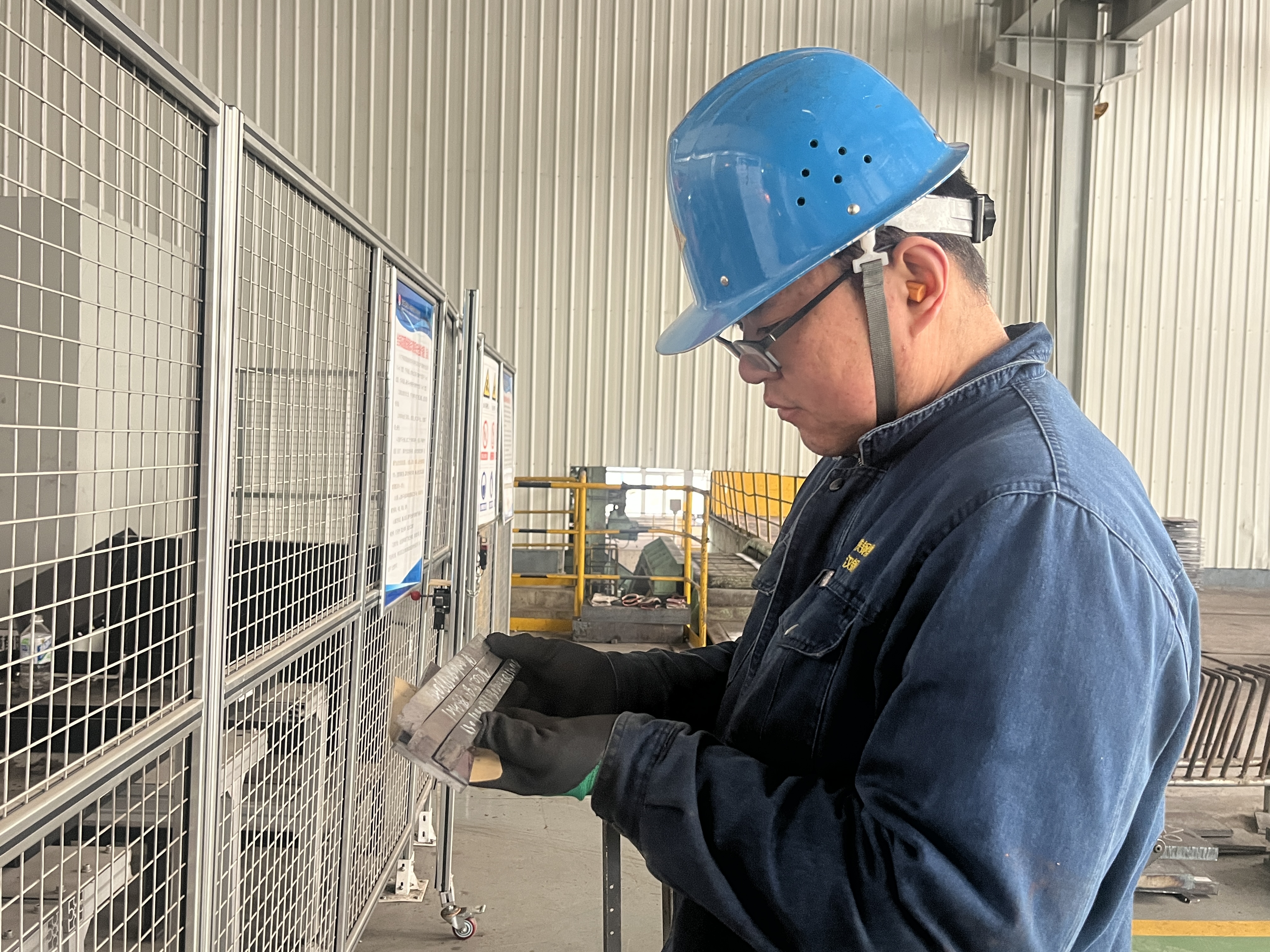 ʹ��������������  �ڳ�����Ч�����