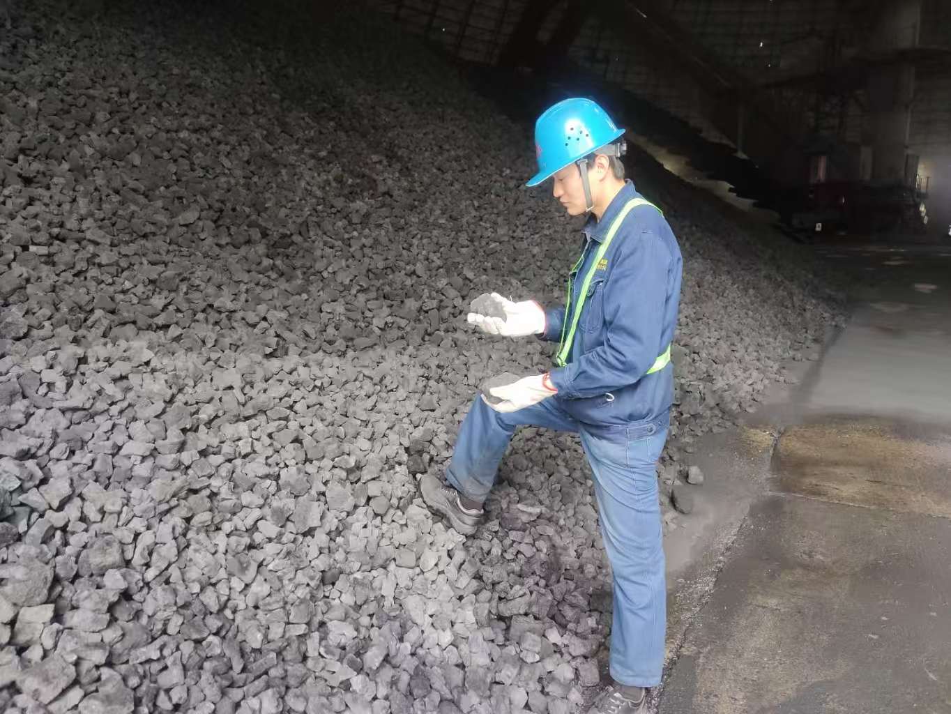 ���������������L(f��ng)��(r��n)����