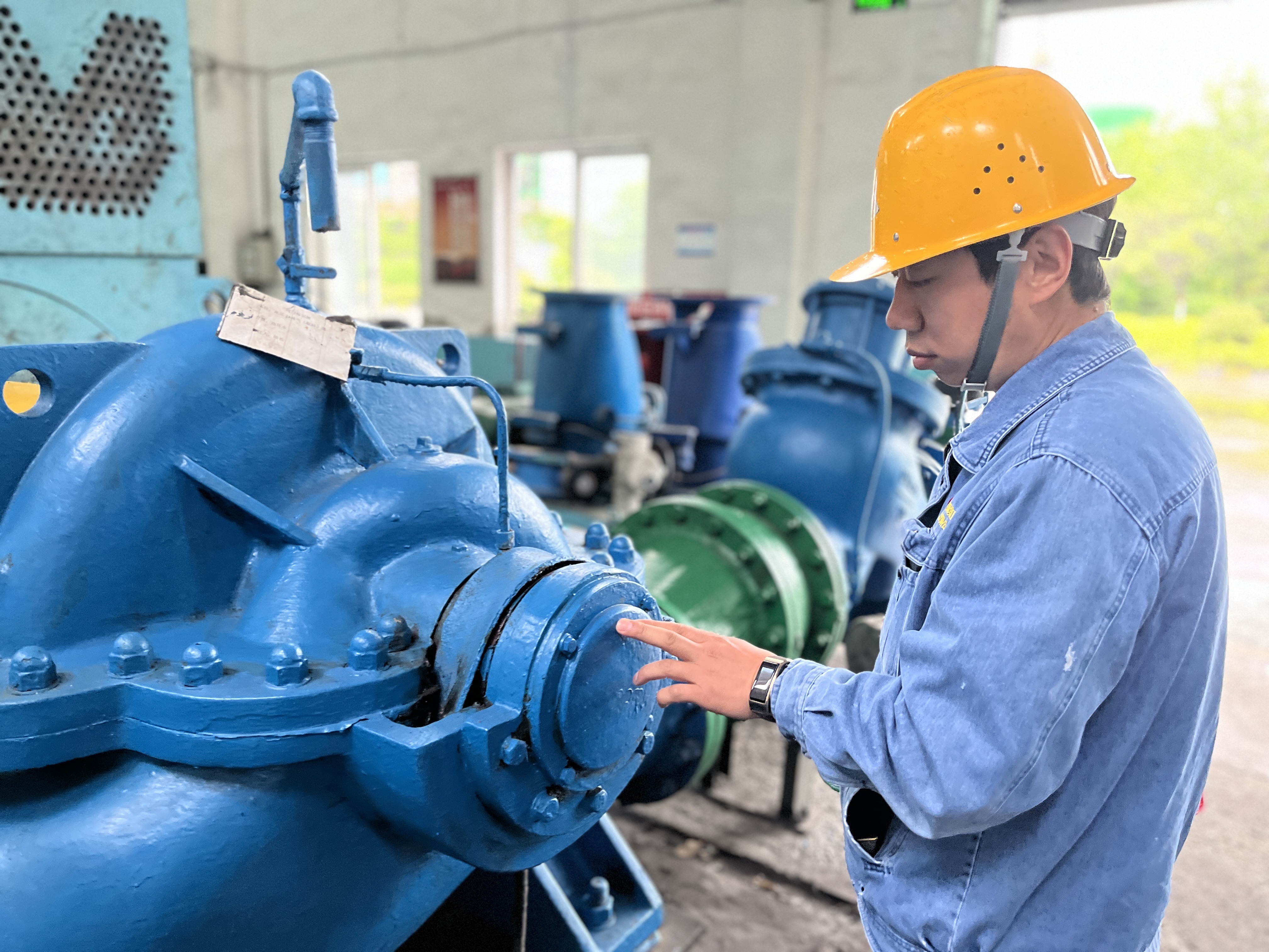 �������M���� ���G����܈�