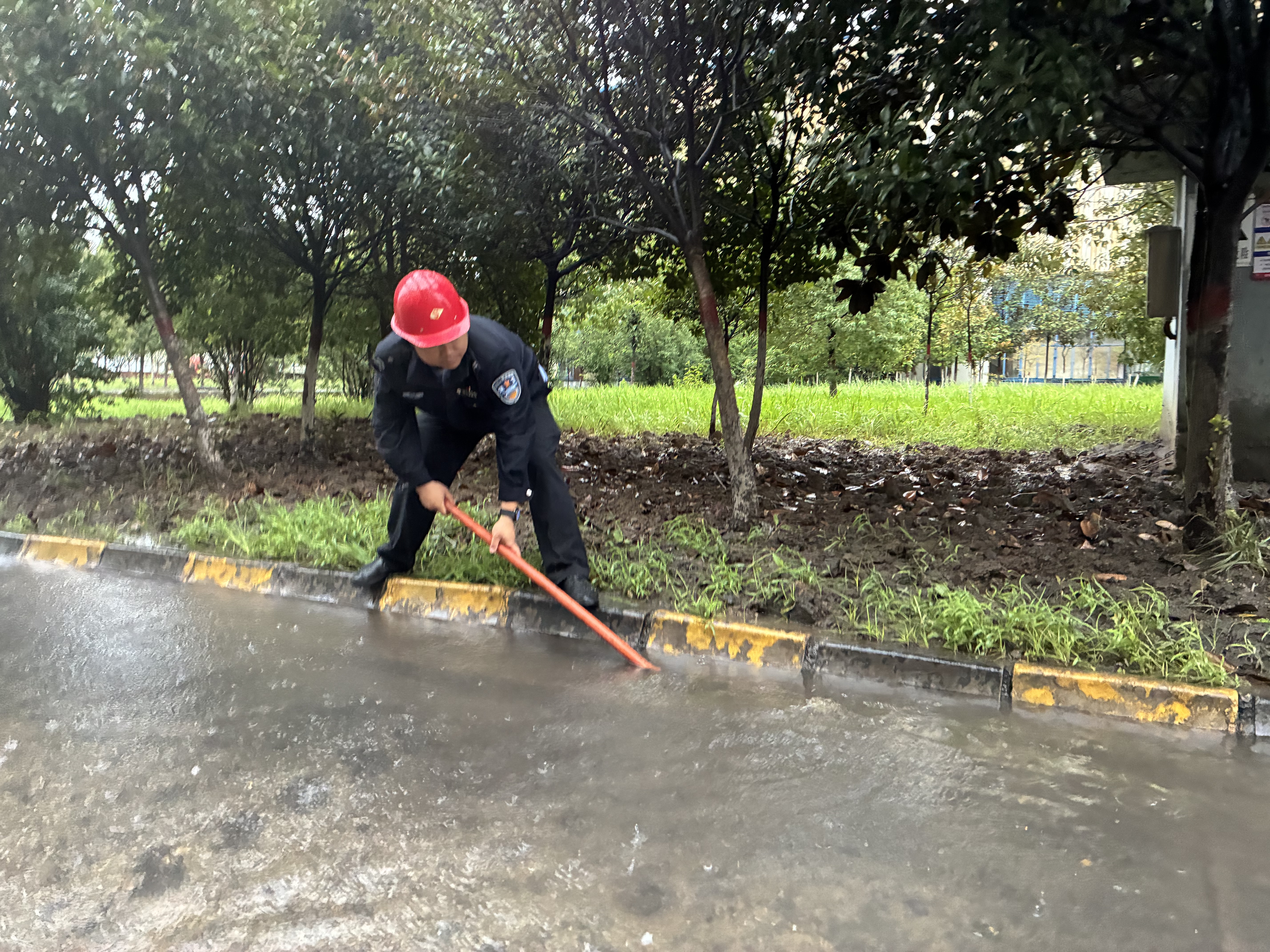 ��Ѵ������ɽ���ȱ����������Ԉ������ι�˾����ȫ�̡�