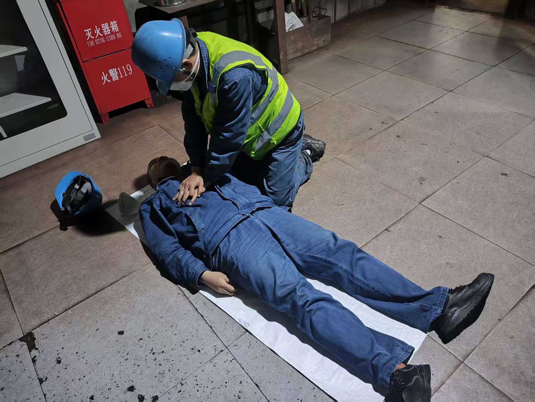 ����(zh��n)�l(f��)��    ���i��ȫ���a(ch��n)�����mȦ��